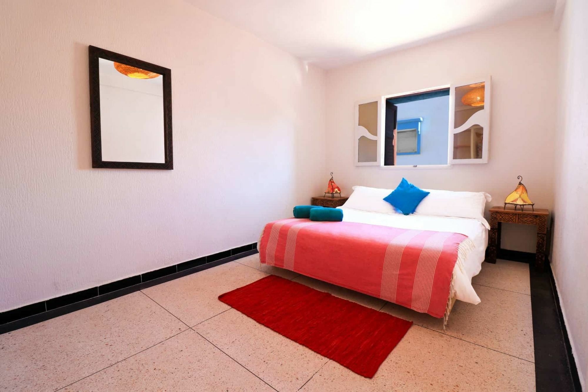 Blue Waves Surf House Hotel Agadir Exterior photo